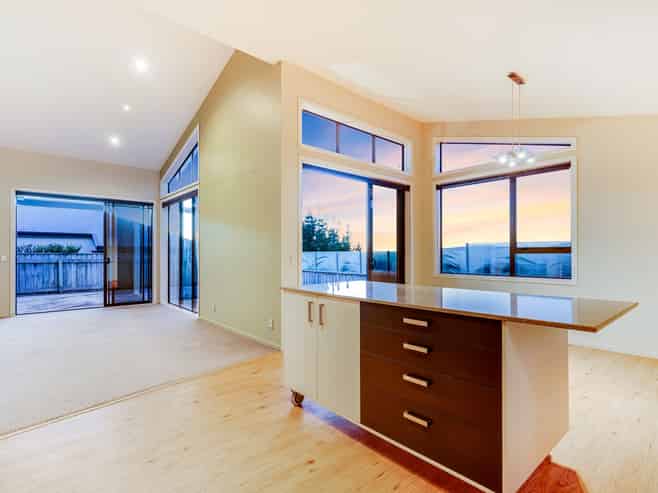 26 Aspiring Terrace, Aotea