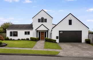 41 Joseph Banks Drive, Whitby