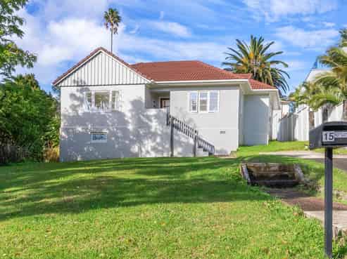 15 Apihai Street, Orakei