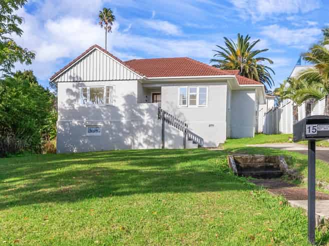 15 Apihai Street, Orakei