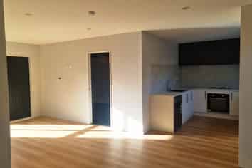 6/25 Crawford Avenue, Mangere Bridge