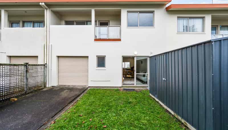 6 Vitex Lane, Henderson