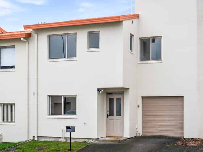 6 Vitex Lane, Henderson