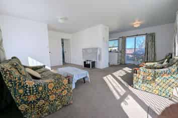 2/4 Tyndrum Place, Highland Park