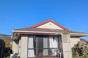 2/4 Tyndrum Place, Highland Park