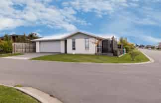 2 Piper Lane, Omaka