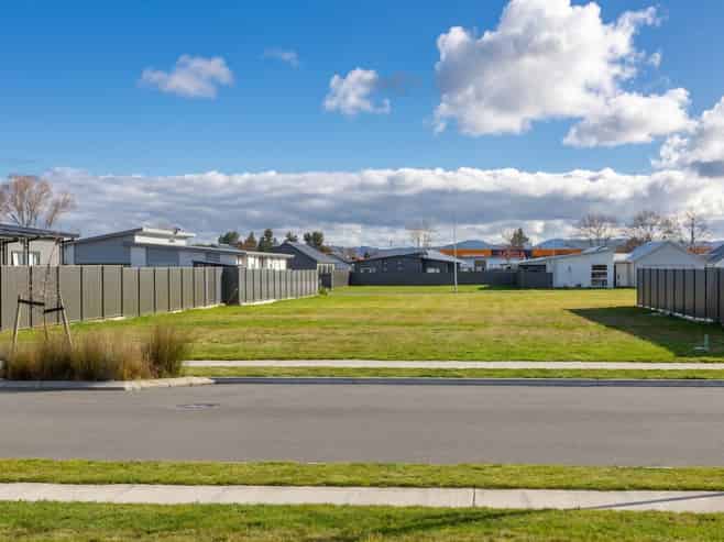 20 Sir Bob Charles Drive, Masterton