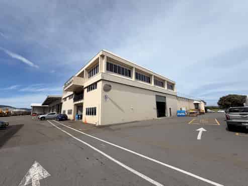 High stud tidy warehouse