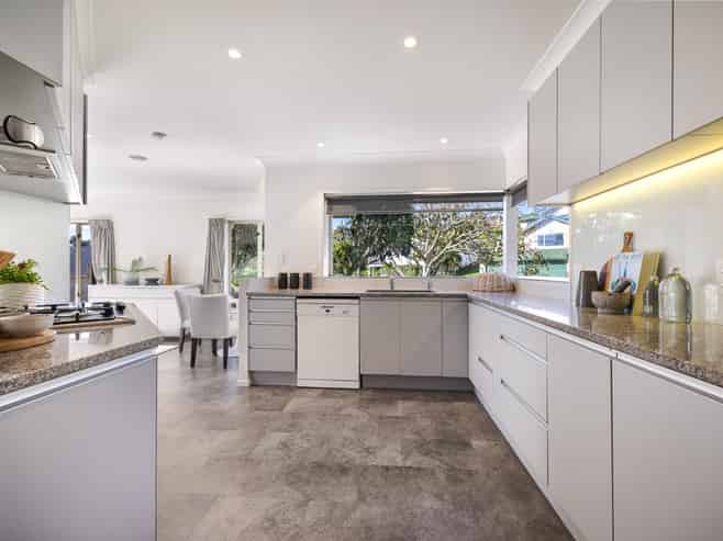 10 Cove Lane, Mount Wellington
