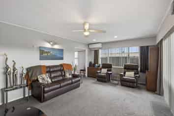 7A Blake Street, Waitara