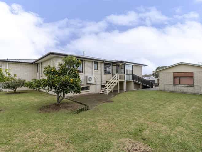 39A Stafford Street, Waitara