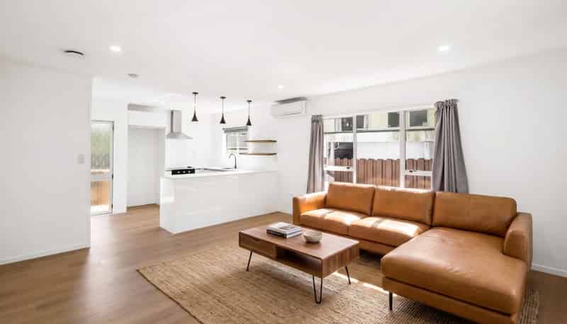 2/8 Thistledew Place , Bayview