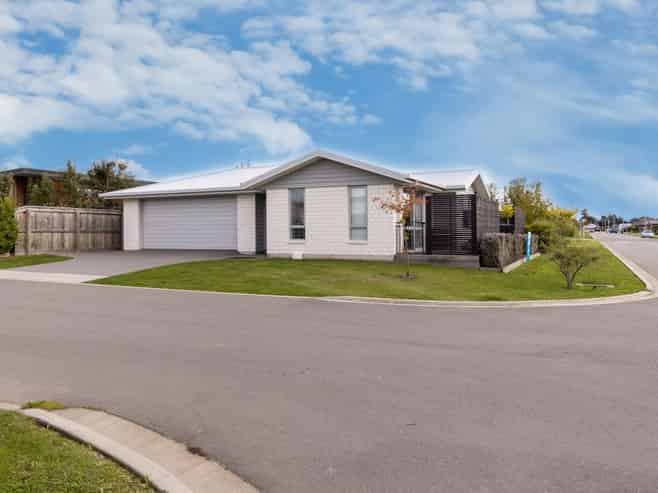 2 Piper Lane, Omaka