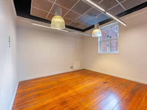 Royal Arcade – Refined Office Space