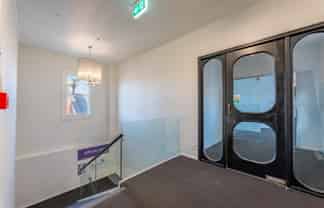 Royal Arcade – Refined Office Space