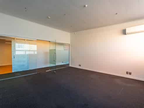 Royal Arcade – Refined Office Space
