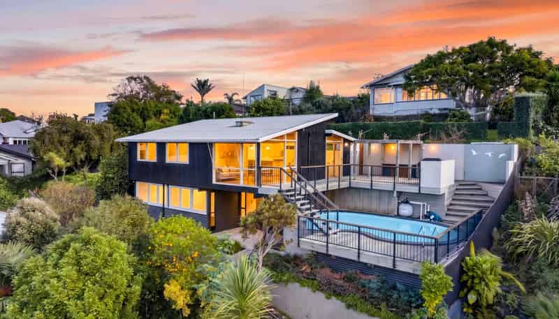 17 Spencer Road, Hospital Hill