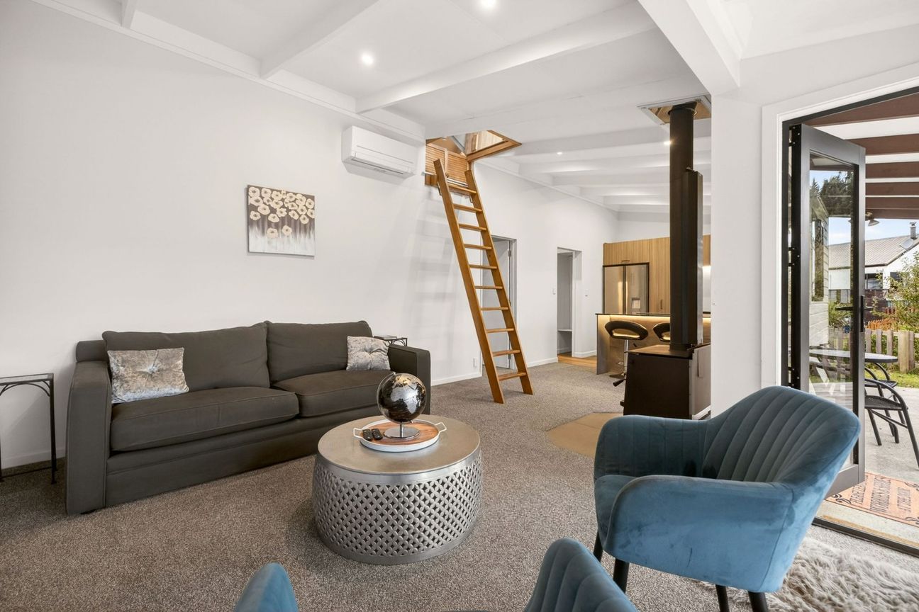 Step onto the Queenstown property ladder - Mehr