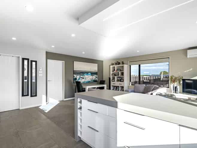 102 Findlay Road, Ascot