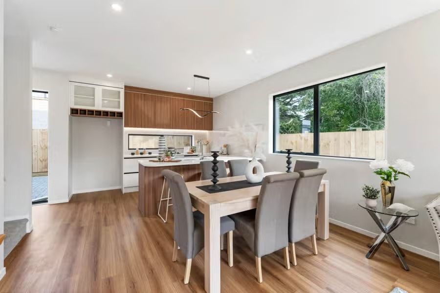 BEAUTIFUL ELEGANT FAMILY HOME, TAWA CRESCENT, MANUREWA – další