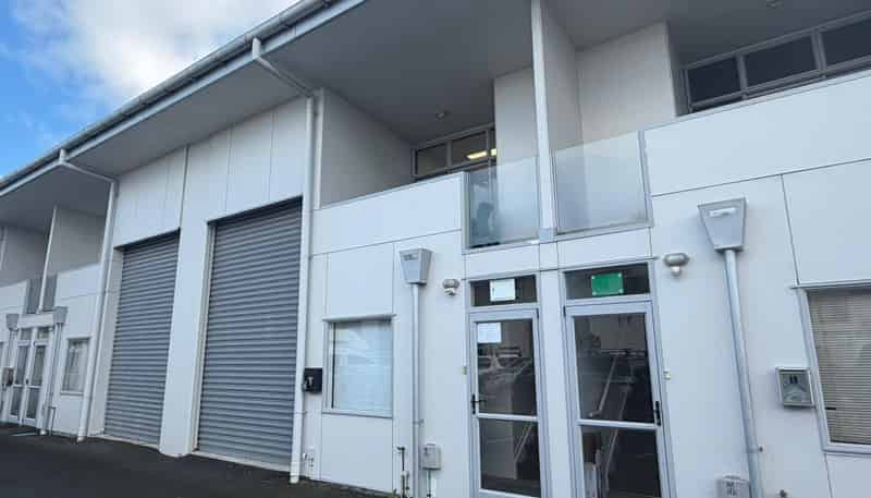 2/6 Loft Place, Kumeu