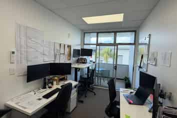 Great investment return - Central Kumeu location