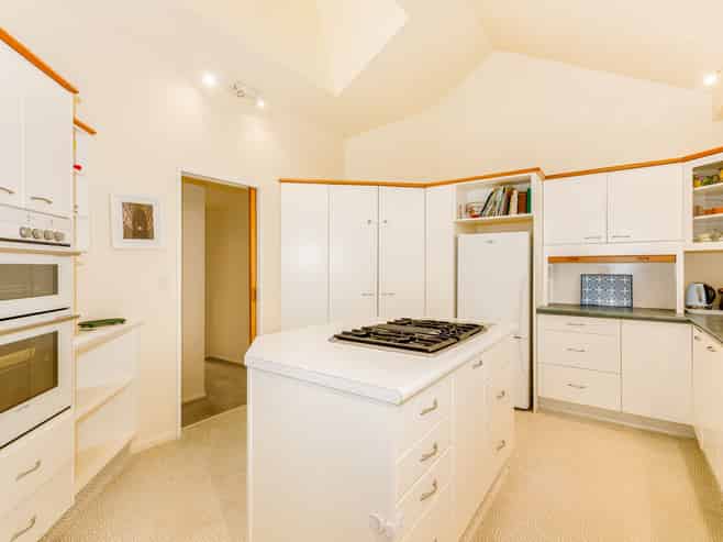14 Portage Place, Whitby