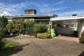 22 Korau Road, Epsom, Epsom