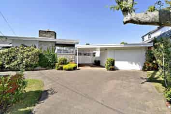 22 Korau Road, Epsom, Epsom