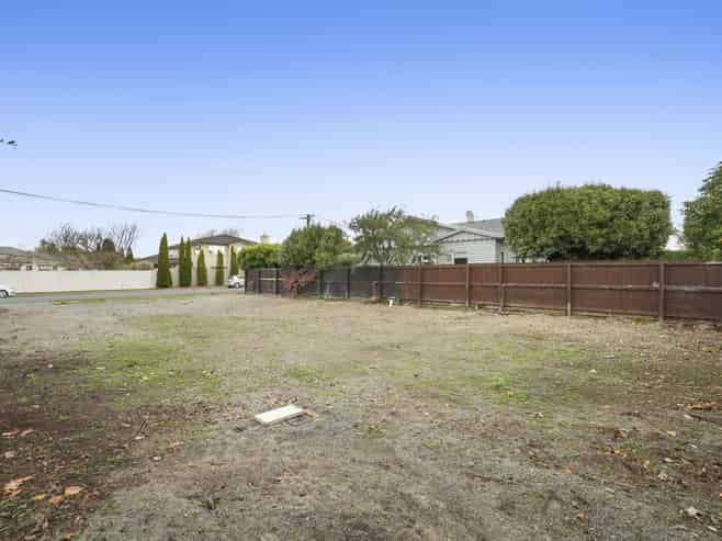 87 Hawthorne Street, Strowan