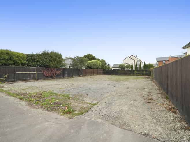 87 Hawthorne Street, Strowan