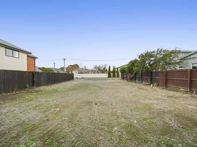 87 Hawthorne Street, Strowan