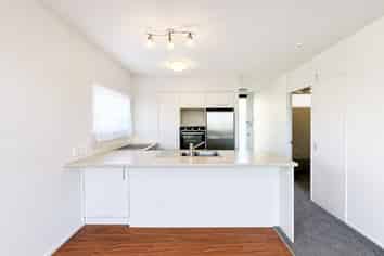 6/76 Coates Avenue , Orakei