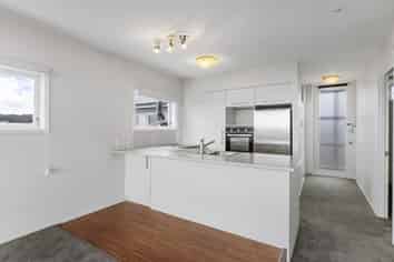 6/76 Coates Avenue , Orakei