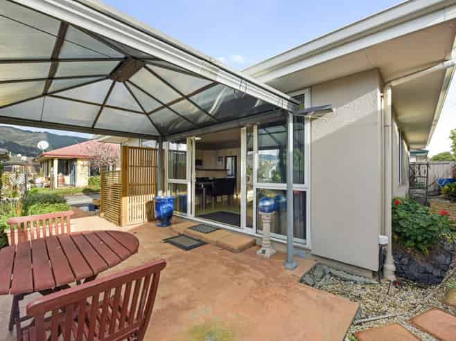 1 Ivy Crescent, Richmond