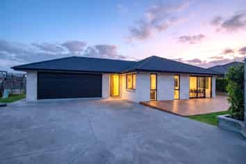 12 Ohau Crescent, Tikipunga