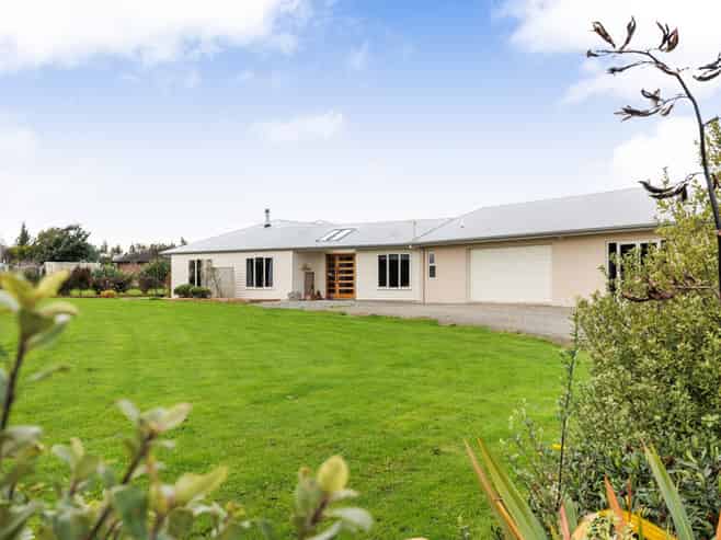 554 Taonui Road, Colyton