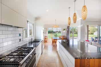 554 Taonui Road, Colyton