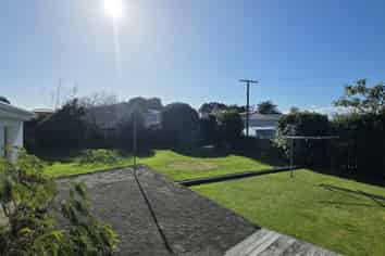 232  Omata Road , Spotswood