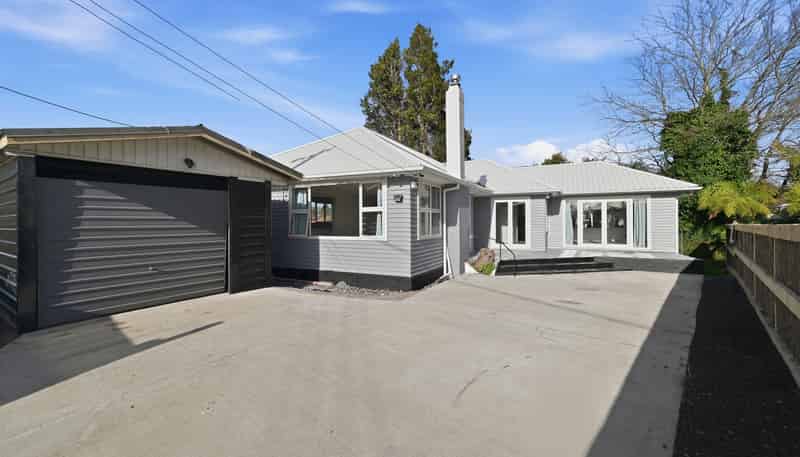2 Kusabs Road, Mangakakahi