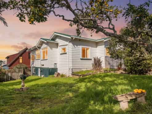 135 Church Street, Onerahi