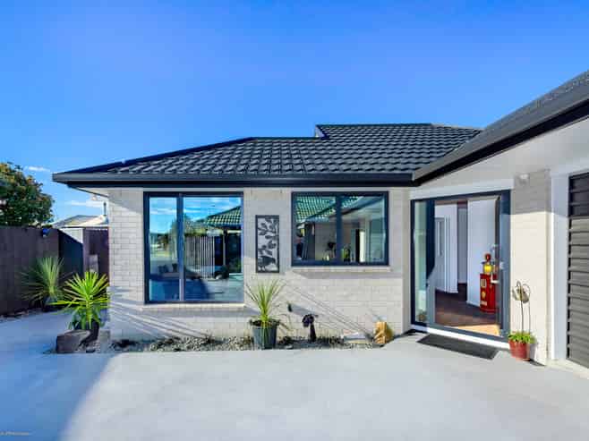 2/32 Anglesea Avenue, Parklands