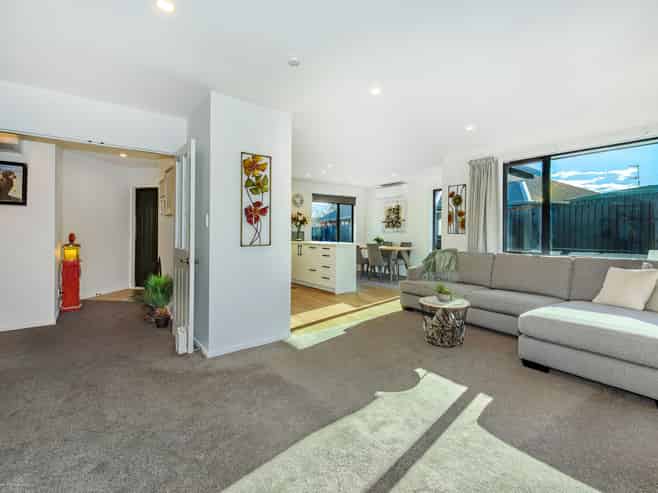 2/32 Anglesea Avenue, Parklands