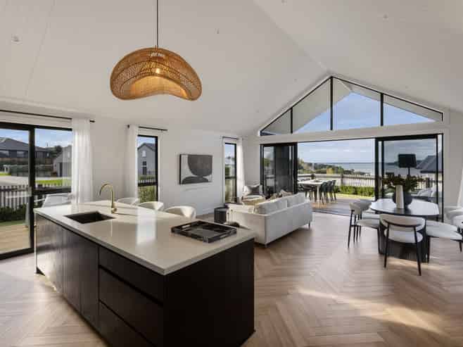 1 Whitworth Lane, Omokoroa
