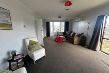 Manawatu / Whanganui - Address withheld