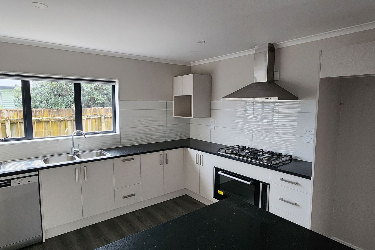 4 Beds 2.5 Baths - Widok 4