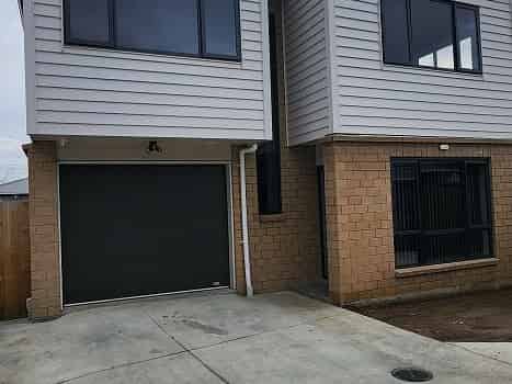42B Buller Crescent, Manurewa