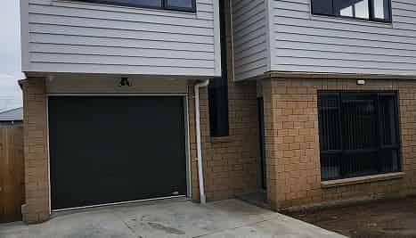 42B Buller Crescent, Manurewa