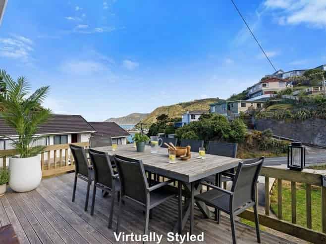 1/165 Severn Street, Island Bay