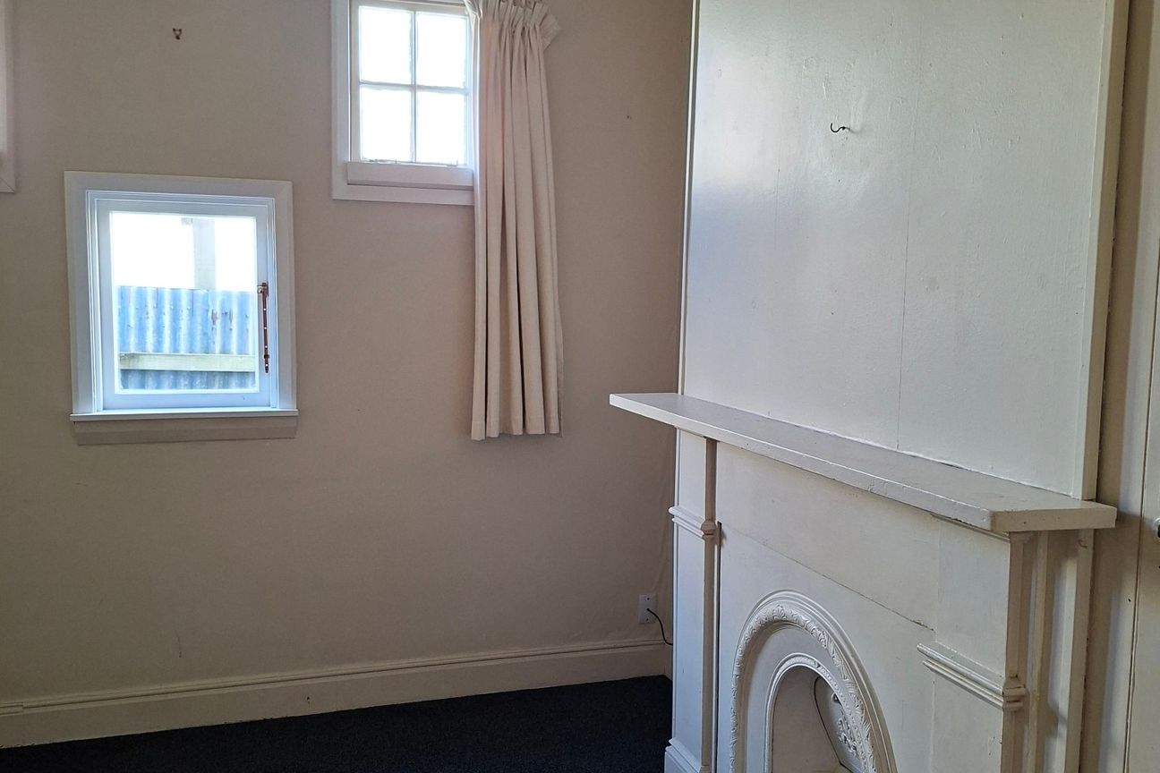 location is king, Morington behind the supermarket – pohled 4